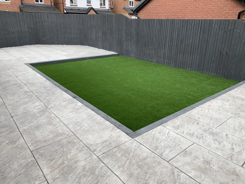 Porcelain tile patio